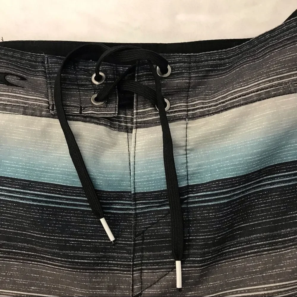 O’Neill Men's Size 32 Hybrid Board Shorts Blue Gray Stripe Tie Waist Surf‎ Beach